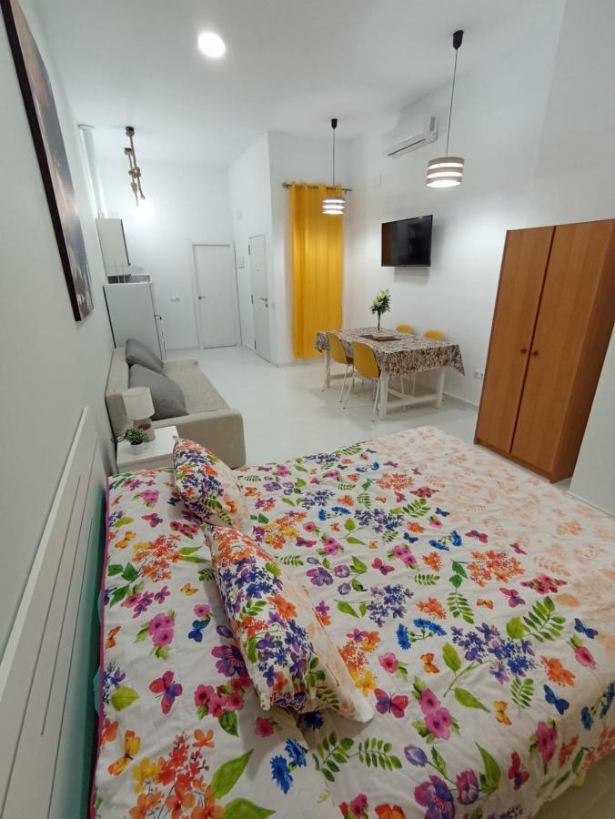 Unique Apartment Alicante Buitenkant foto