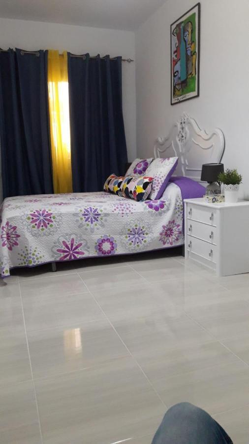 Unique Apartment Alicante Buitenkant foto